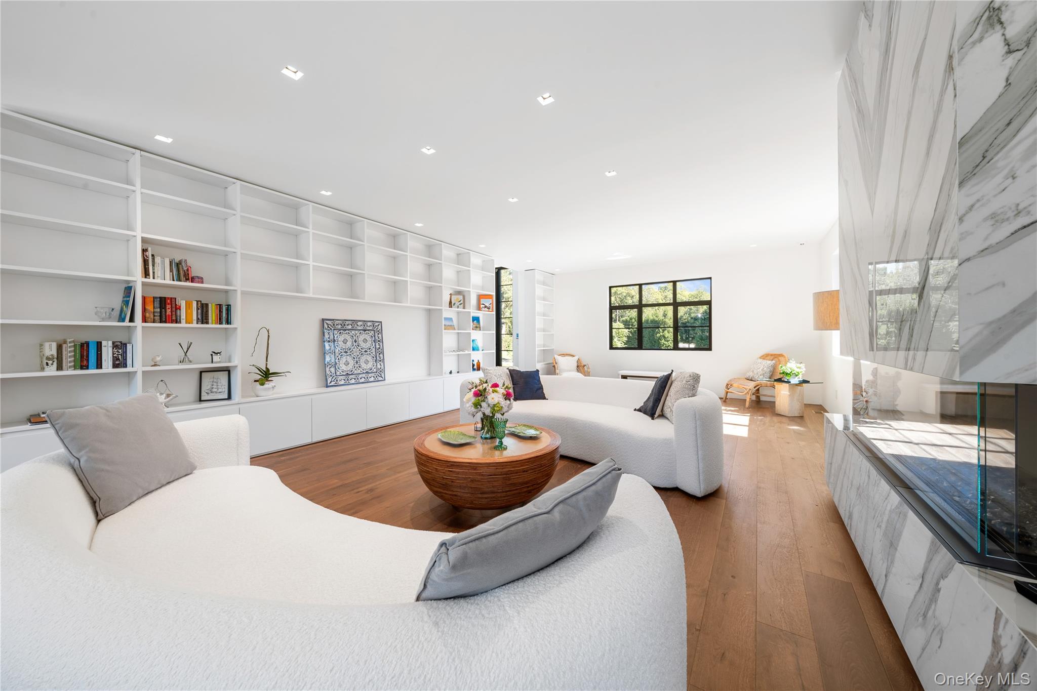 #11 photo, 15 Atterbury Road, Southampton , NY 11968