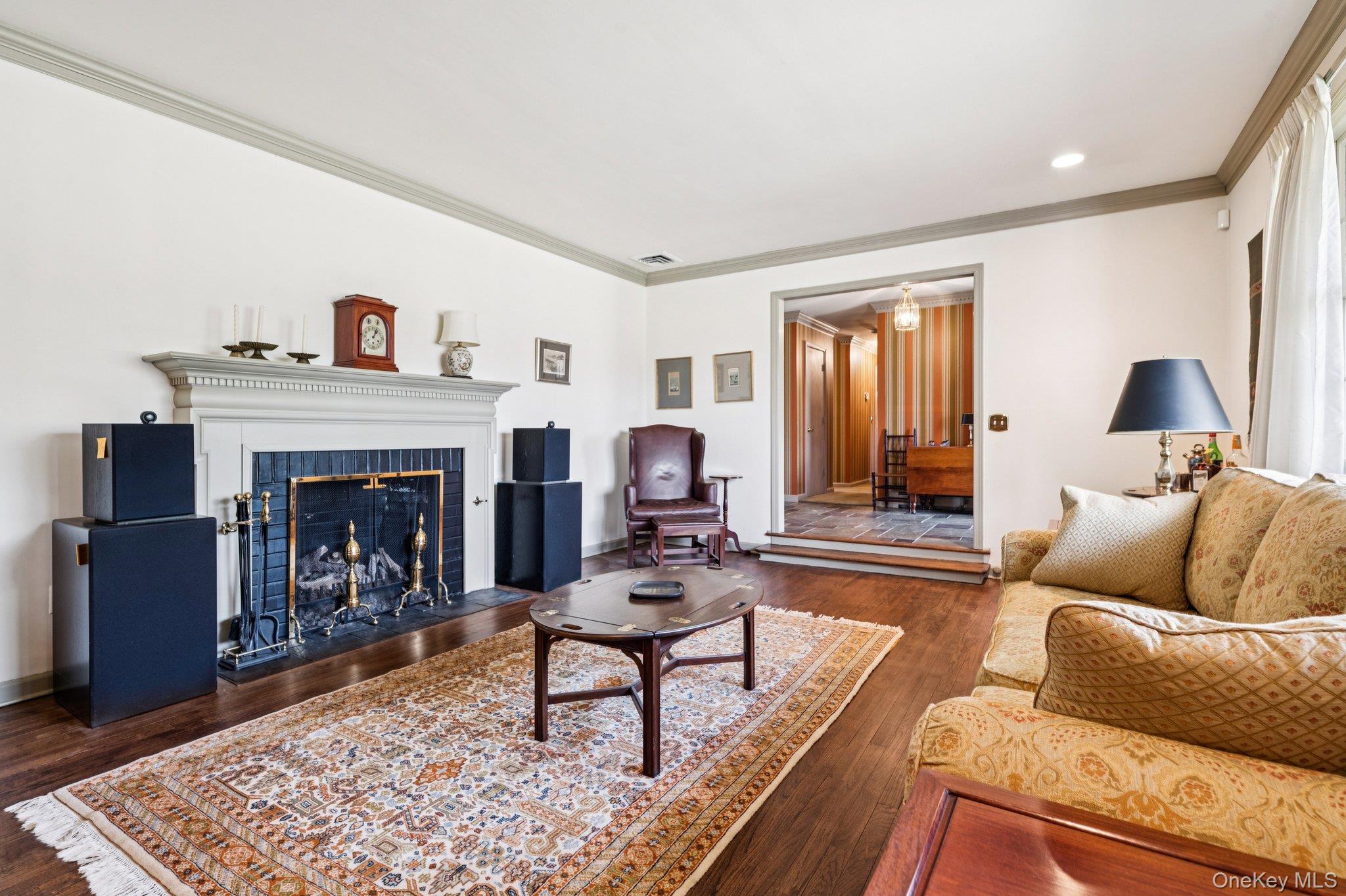 #14 photo, 9 Cliff Road, 東長島 Port Jefferson , NY 11777