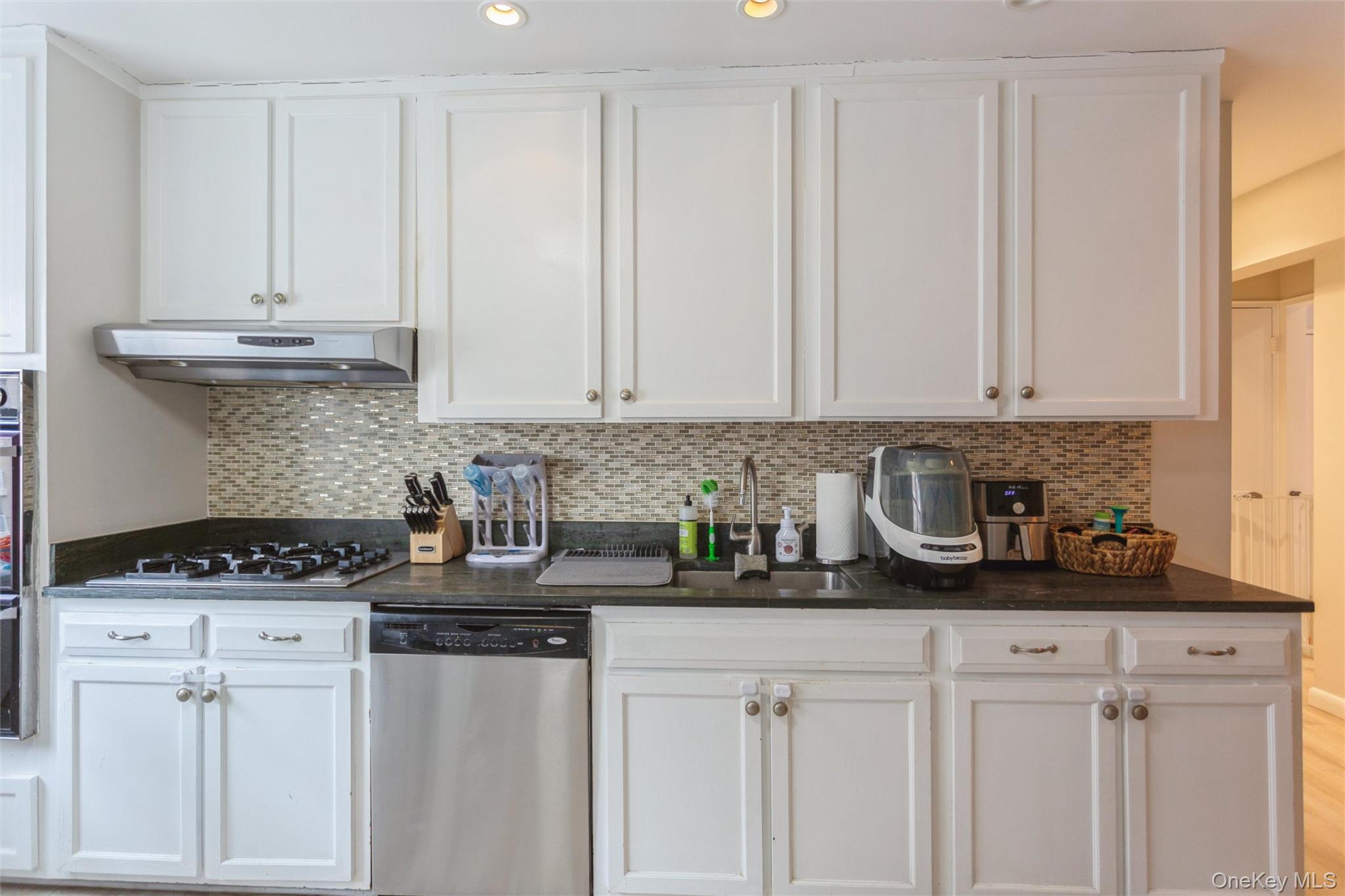 #14 photo, 740 E Broadway, Long Beach , NY 11561