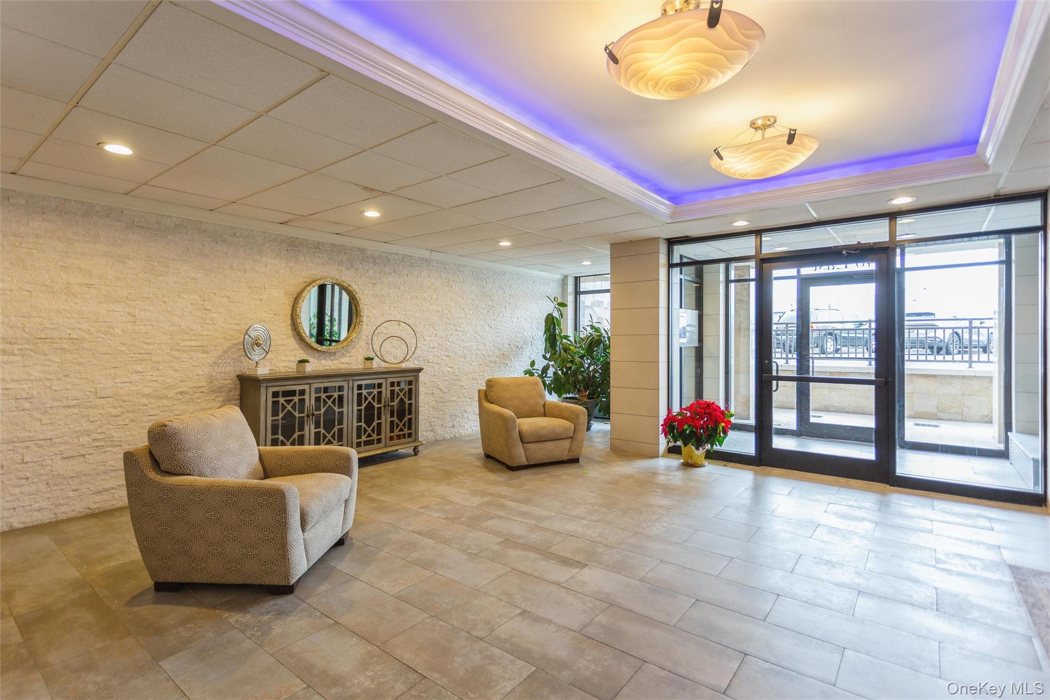 #4 photo, 740 E Broadway, Long Beach , NY 11561