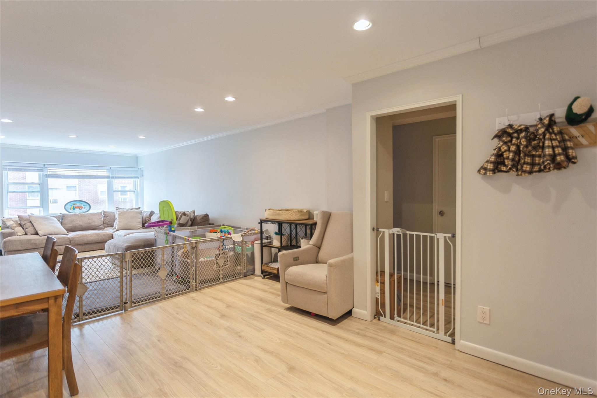 #9 photo, 740 E Broadway, Long Beach , NY 11561