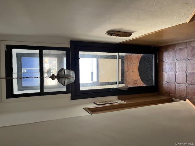 #5 photo, 43-06 34 Avenue, কুইন্‌স Astoria , NY 11101