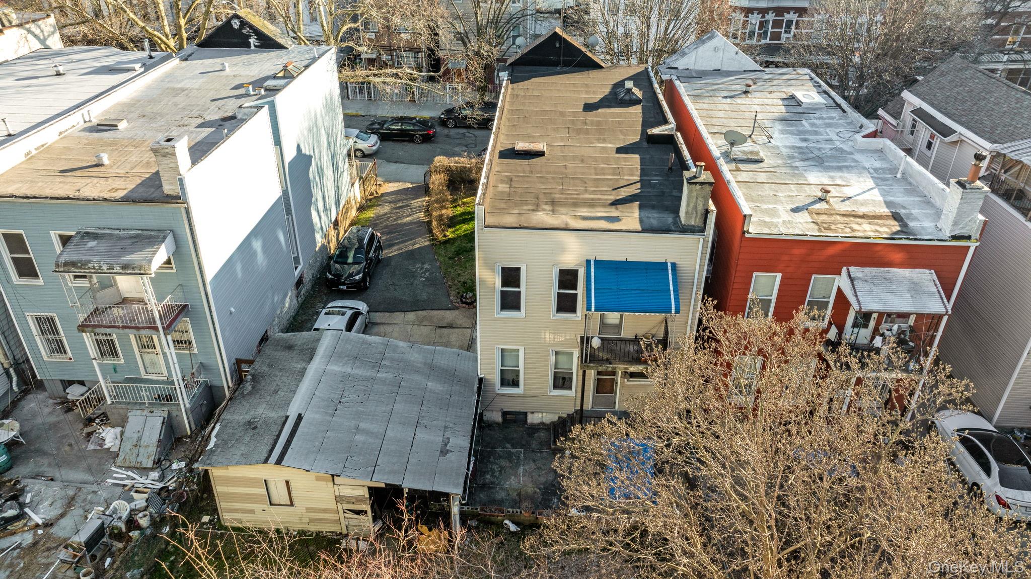 #13 photo, 675 E 223rd Street, Bronx , NY 10466