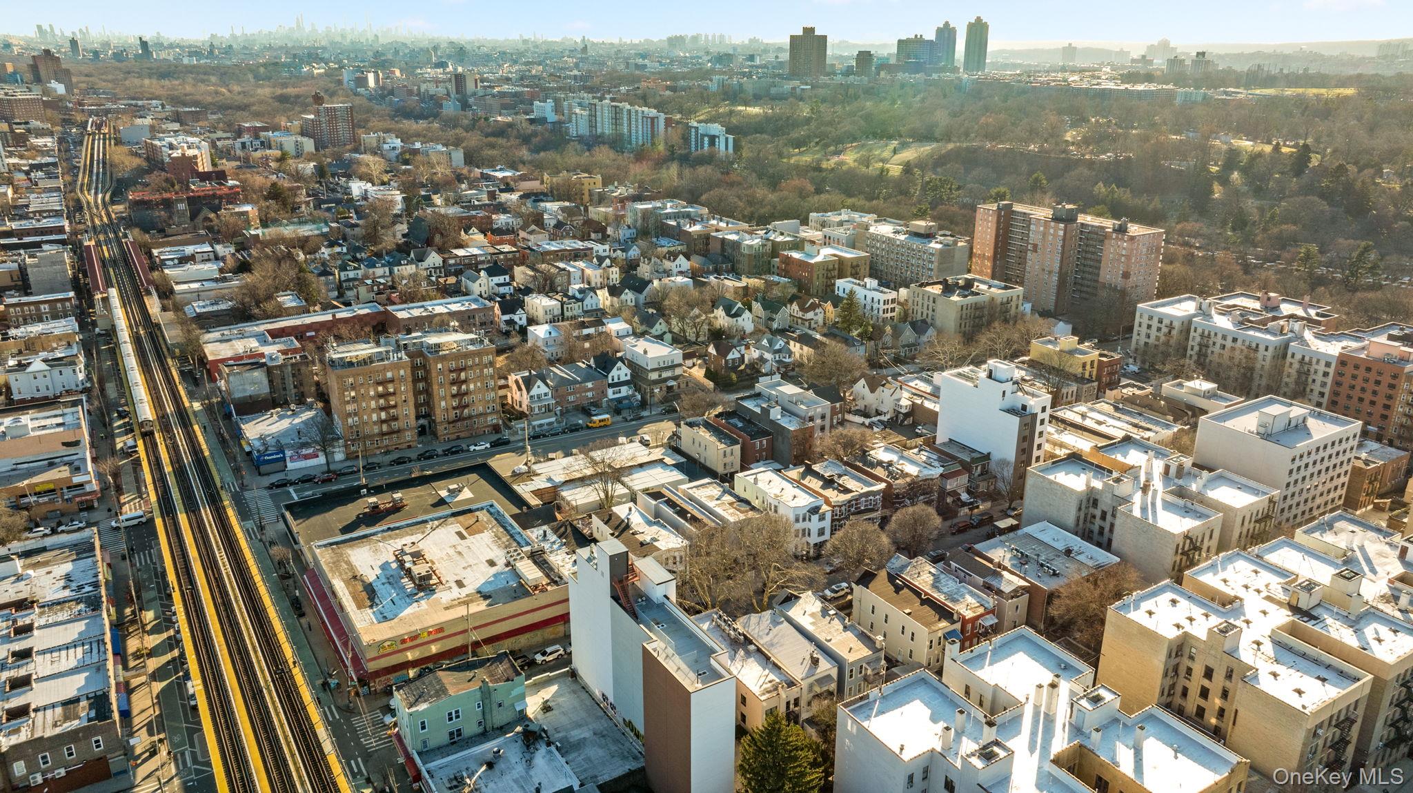 #16 photo, 675 E 223rd Street, Bronx , NY 10466