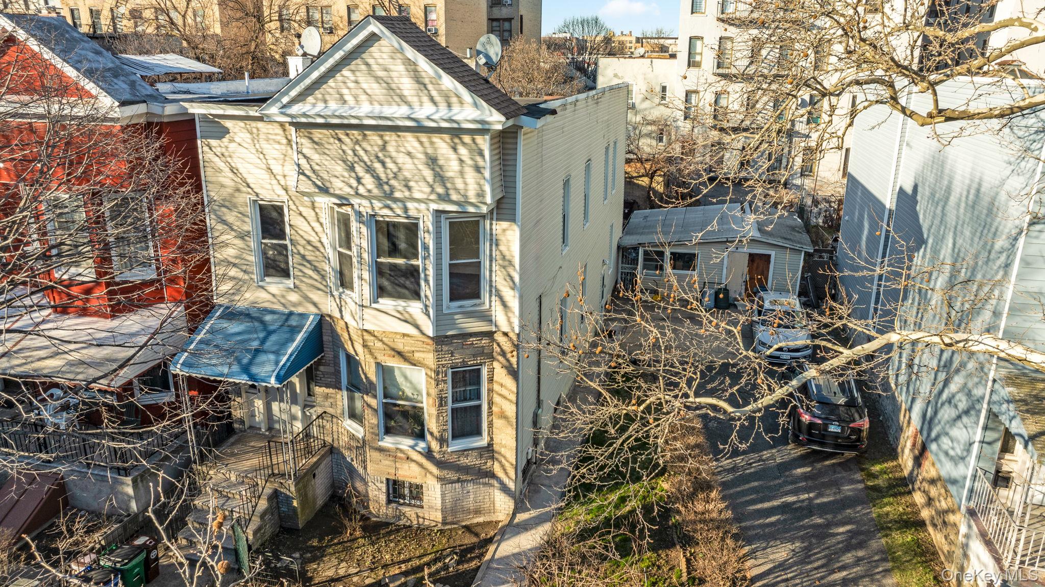 #8 photo, 675 E 223rd Street, Bronx , NY 10466