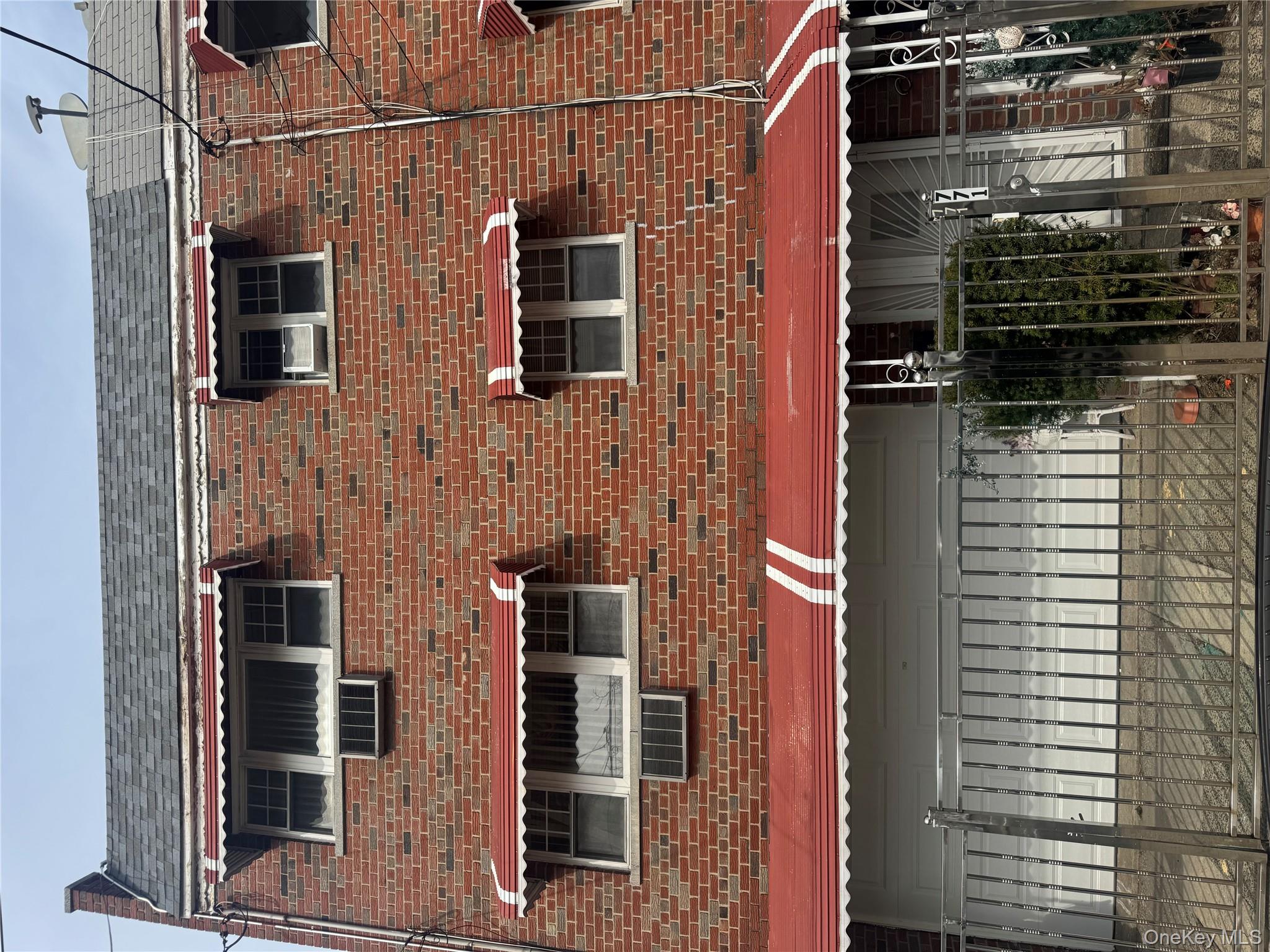 #1 photo, 771 E 216th Street, Bronx , NY 10467