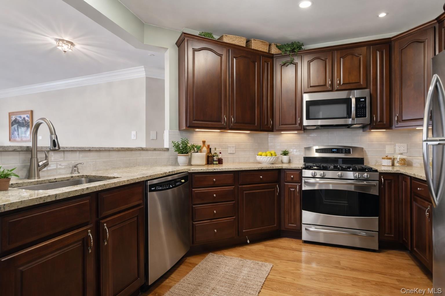 #5 photo, 612 Saratoga Lane, Fishkill , NY 12524