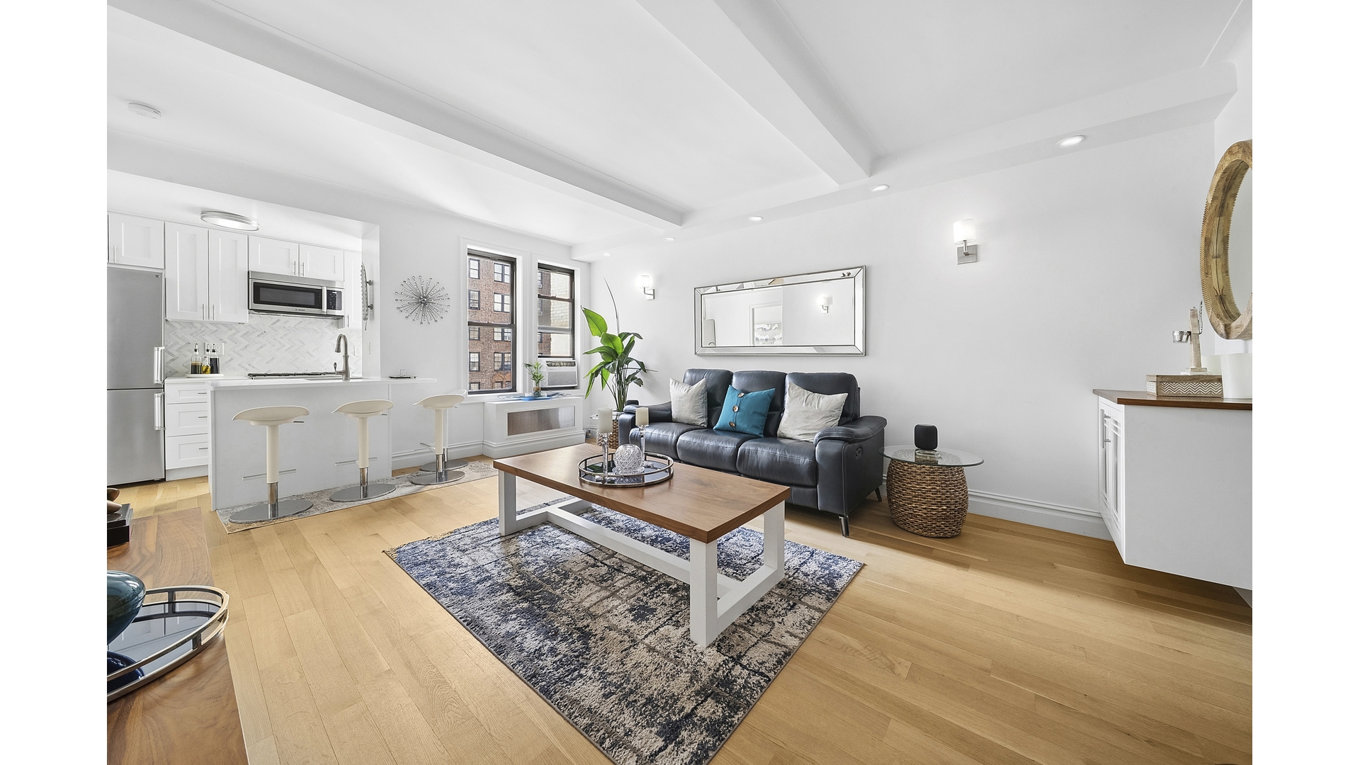 #2 photo, 41 W 72ND Street, Upper West Side , NY 10023