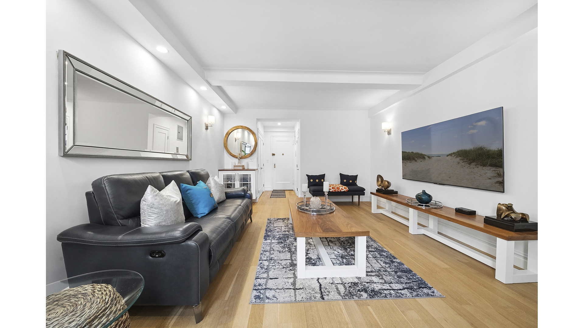 #4 photo, 41 W 72ND Street, Upper West Side , NY 10023