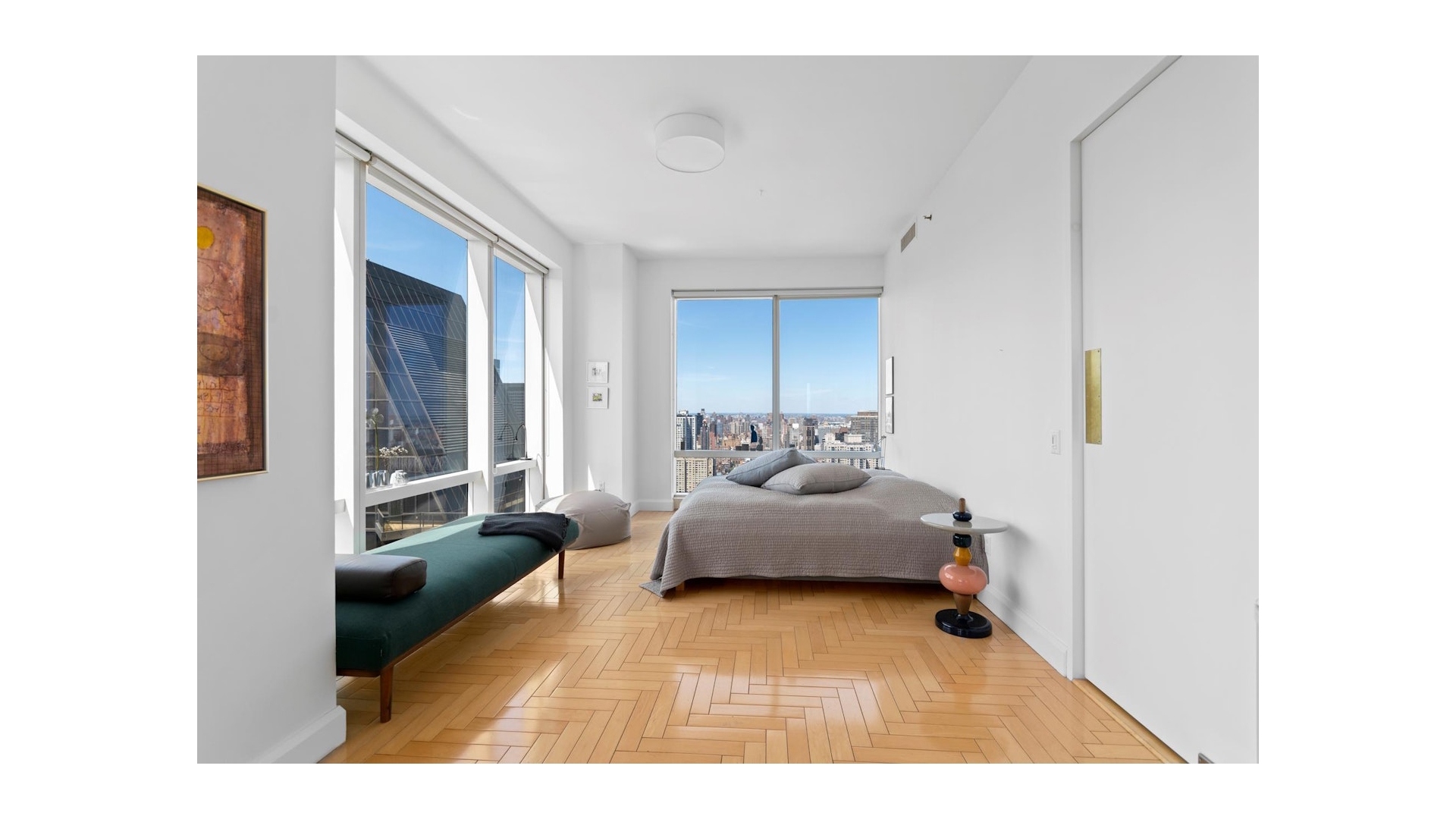 #10 photo, 845 UNITED NATIONS Plaza, Turtle Bay , NY 10017