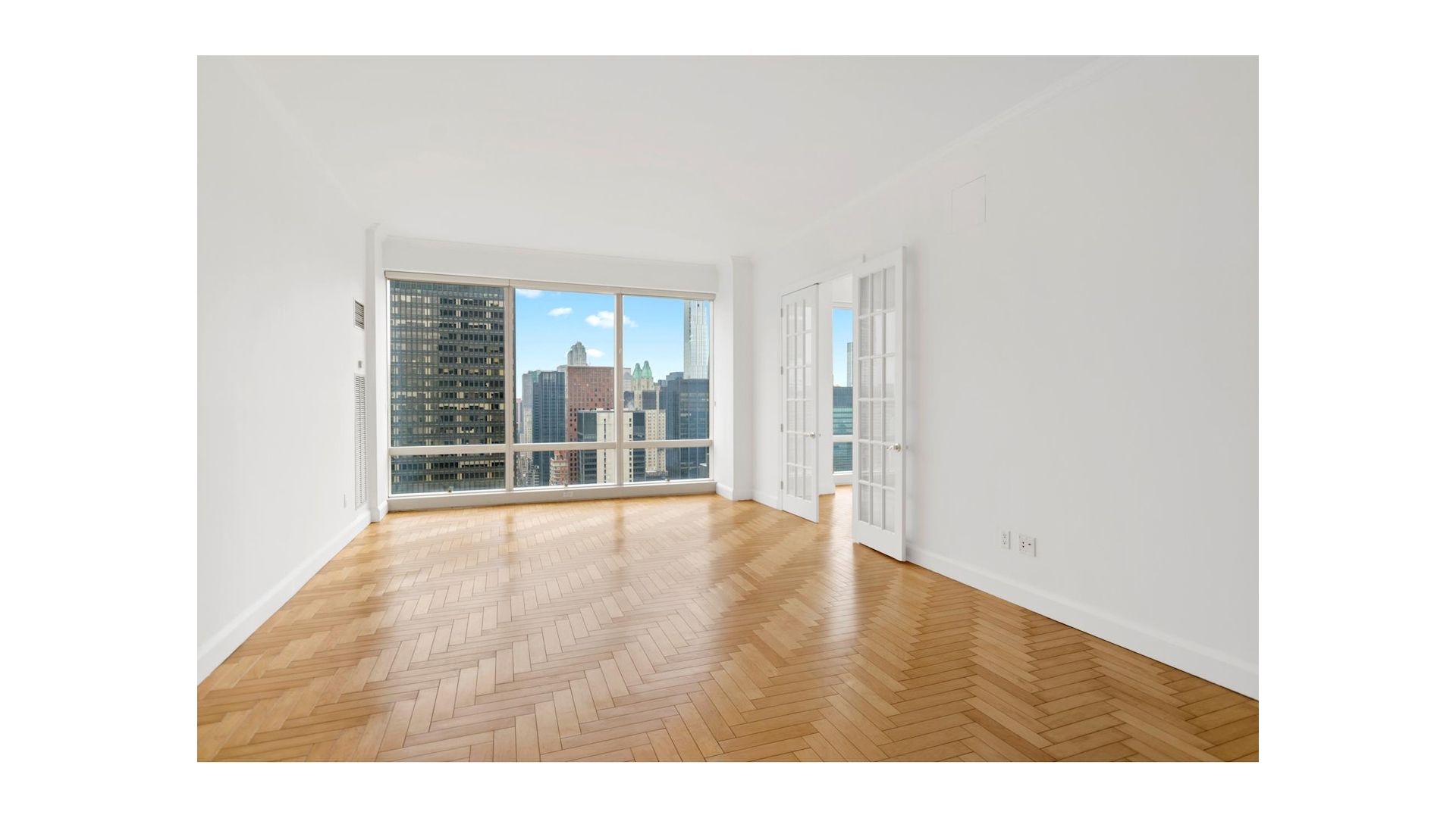 #5 photo, 845 UNITED NATIONS Plaza, Turtle Bay , NY 10017