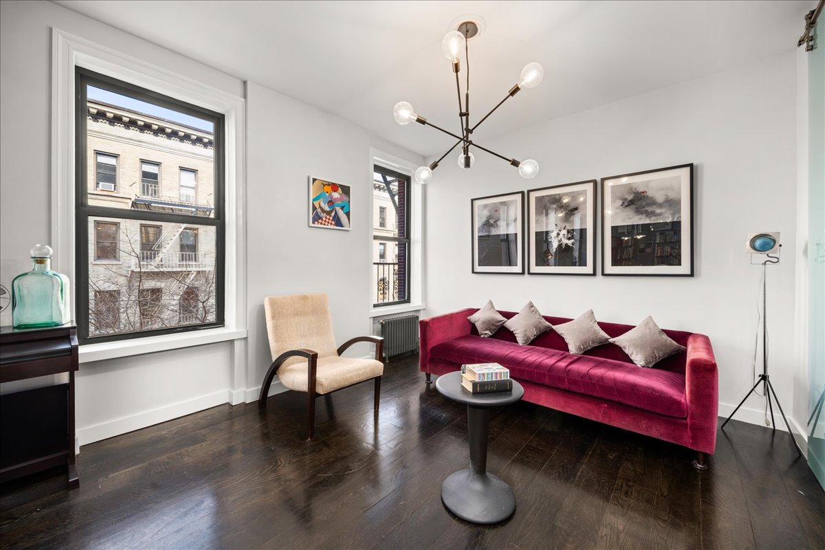 #3 photo, 234 W 21ST Street, Chelsea , NY 10011