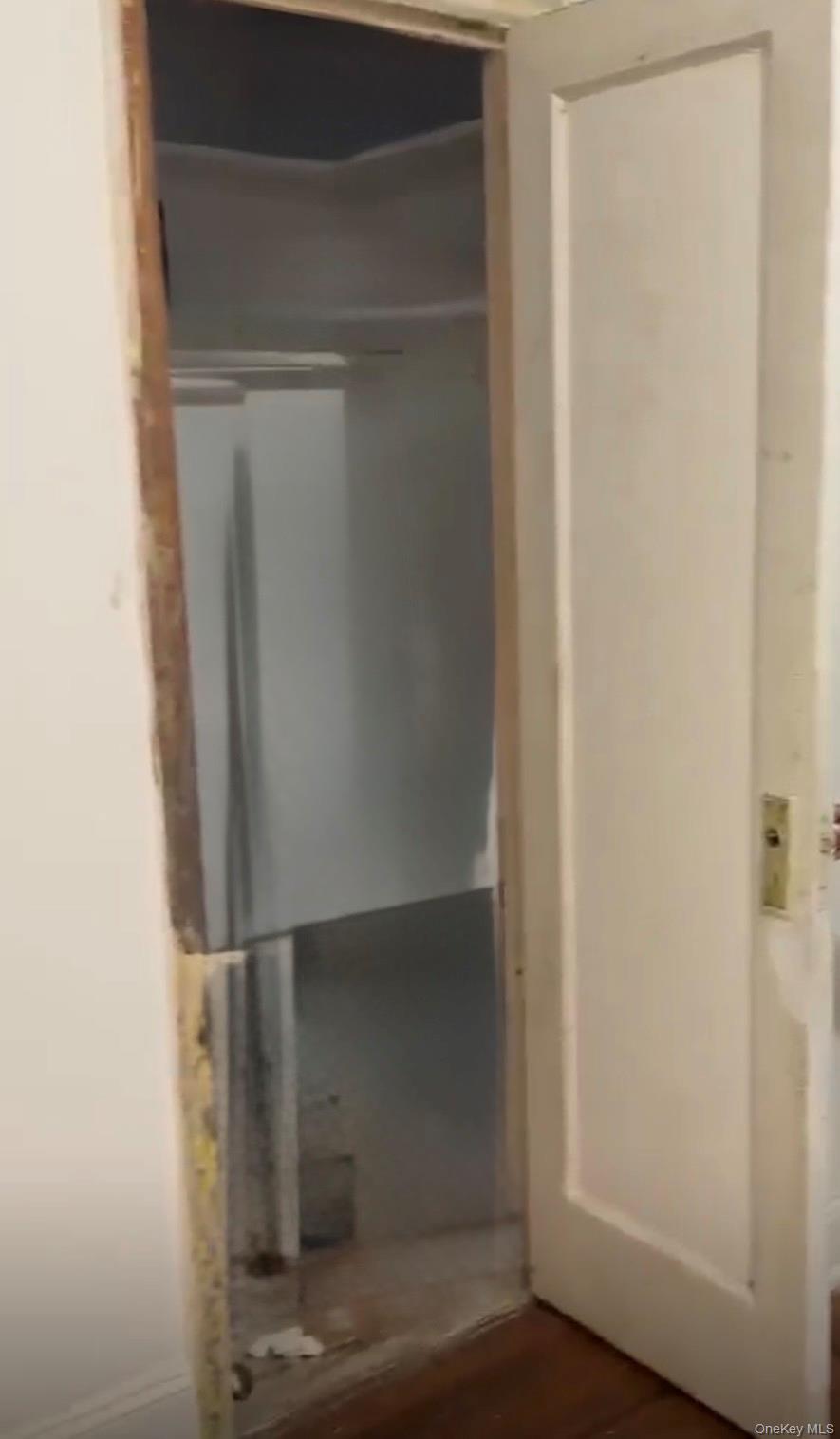 #12 photo, 410 Central Park, New York (Manhattan) , NY 10025