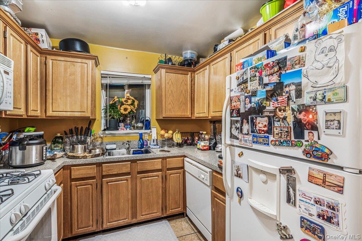 #7 photo, 93-03 90th Avenue, Woodhaven , NY 11421