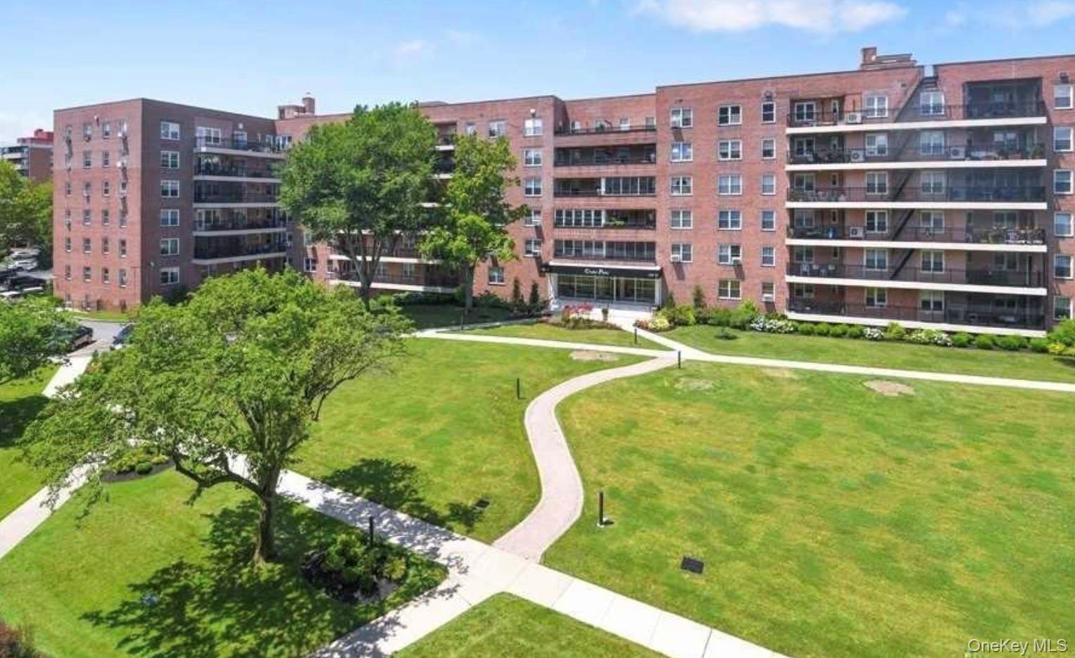 #13 photo, 162-01 Powells Cove Boulevard, Whitestone , NY 11357