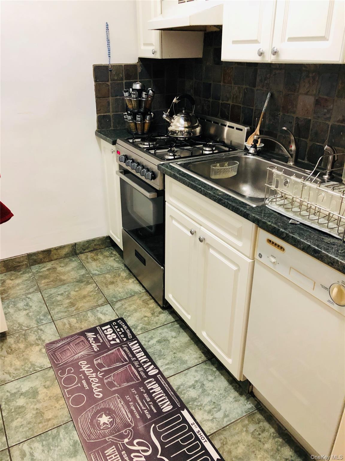 #3 photo, 162-01 Powells Cove Boulevard, Whitestone , NY 11357