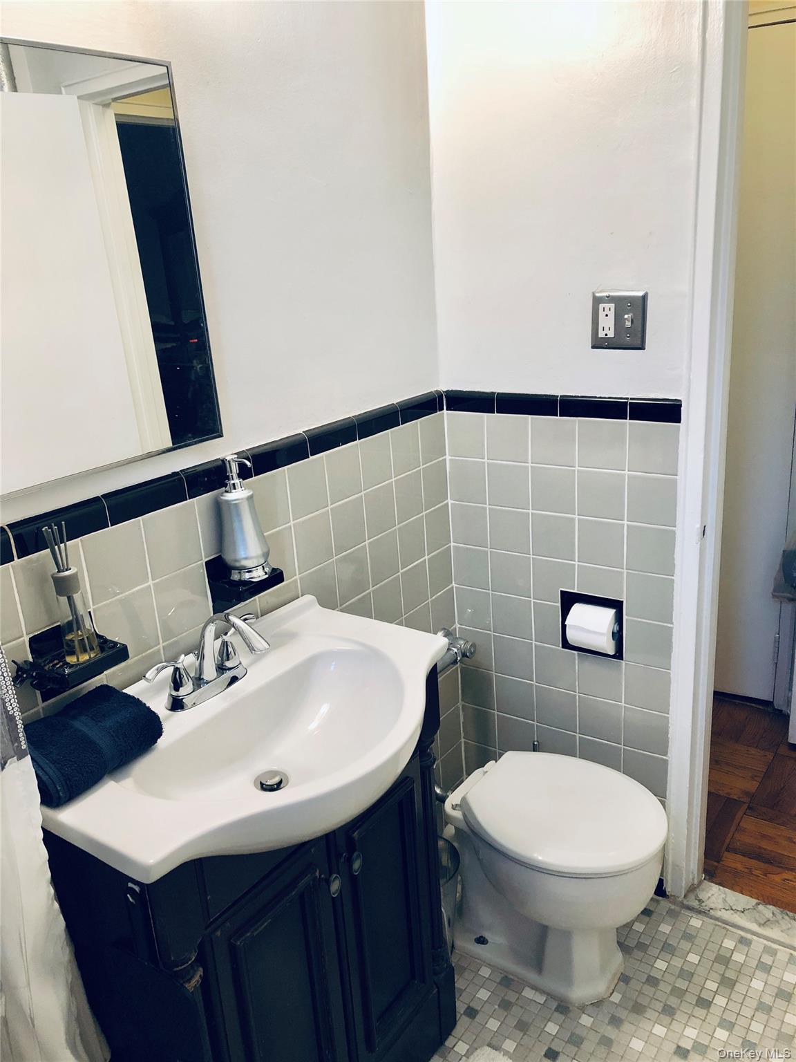 #6 photo, 162-01 Powells Cove Boulevard, Whitestone , NY 11357