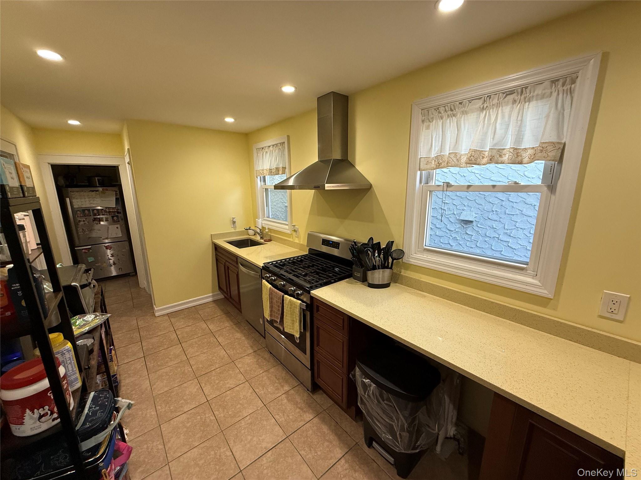 #10 photo, 8802 79th Avenue, Glendale , NY 11385