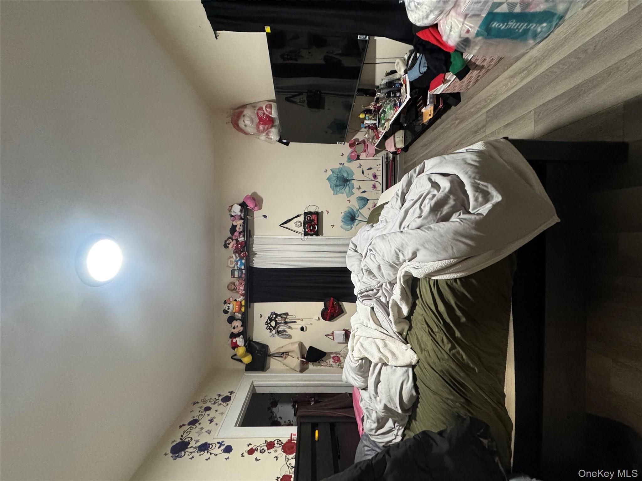 #6 photo, 10416 134th Street, Richmond Hill S. , NY 11419