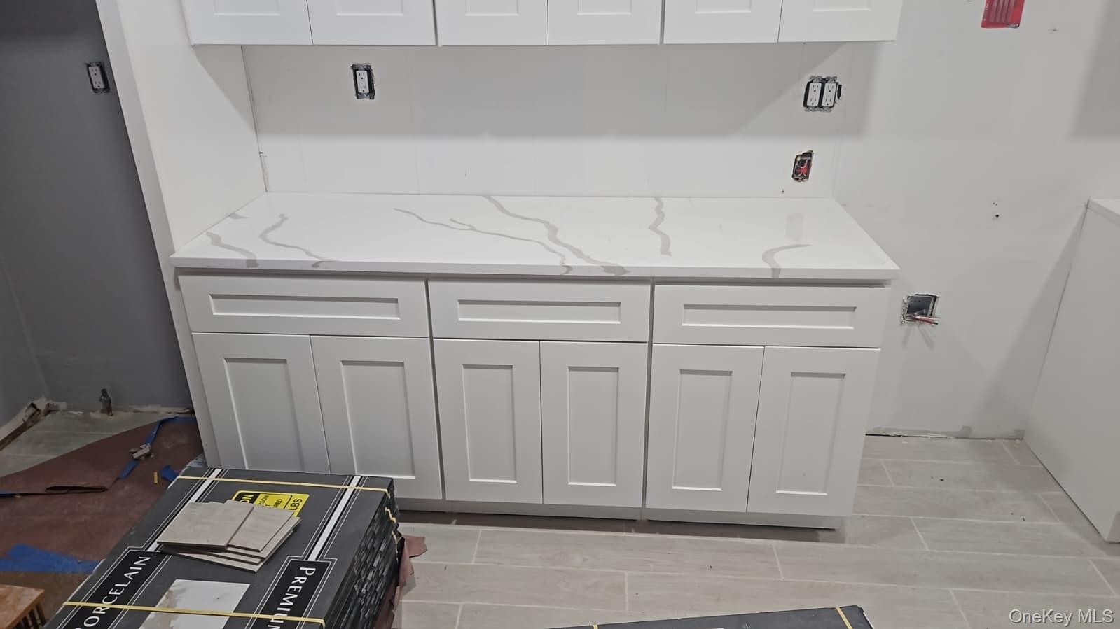 #10 photo, 8 Dee Place, Huntington Station , NY 11746