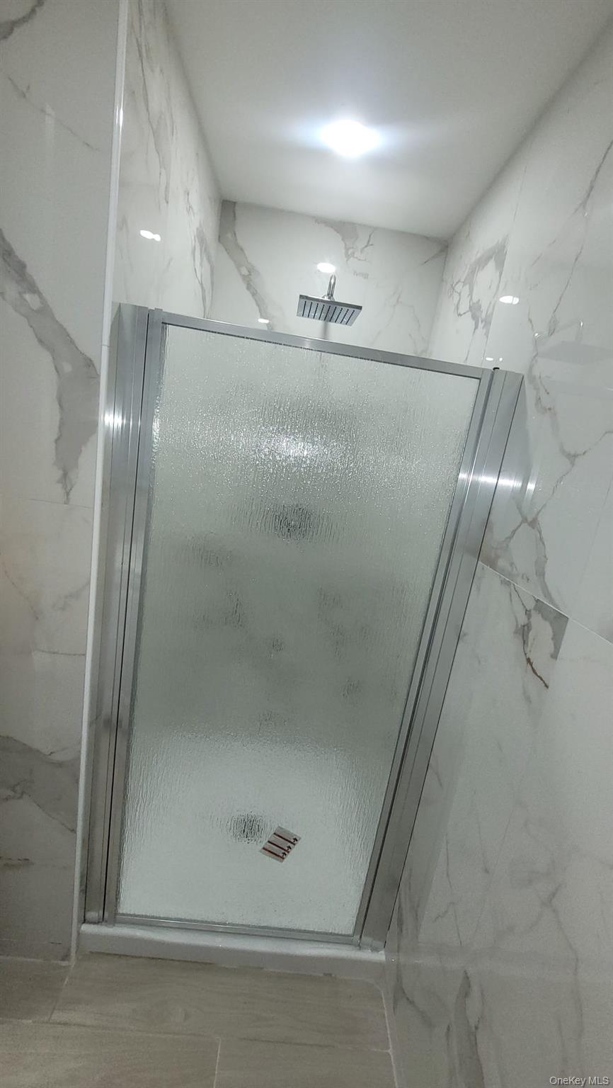 #2 photo, 8 Dee Place, Huntington Station , NY 11746