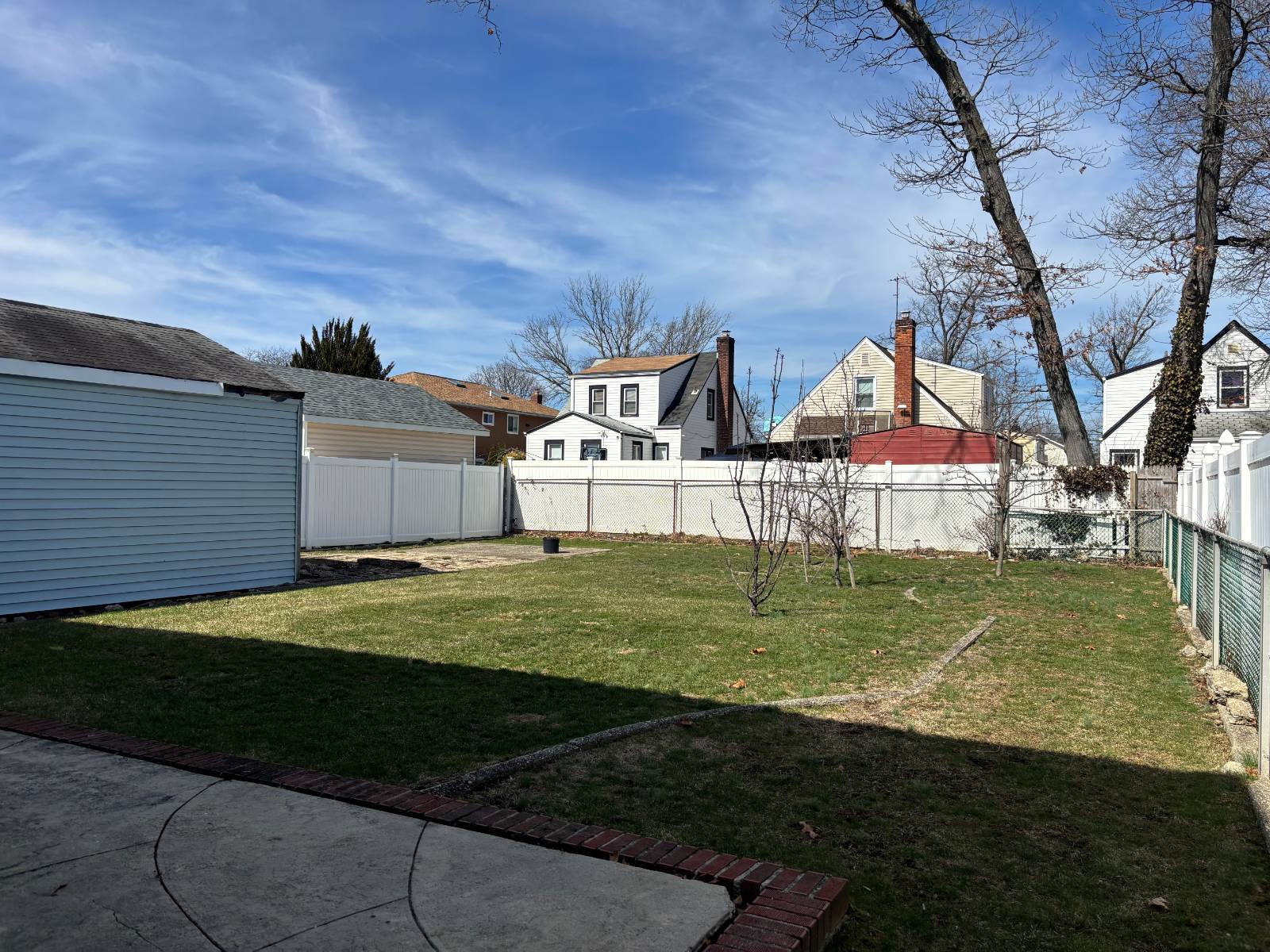 #5 photo, 69 Glenmore Ave, Hempstead , NY 11550