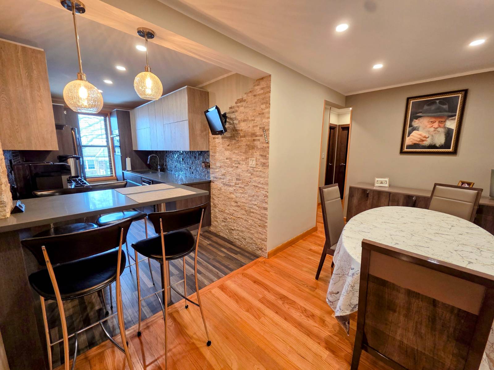 #4 photo, 711 Montauk Court, #H2H, ब्रुकलीन Gravesend , NY 11235