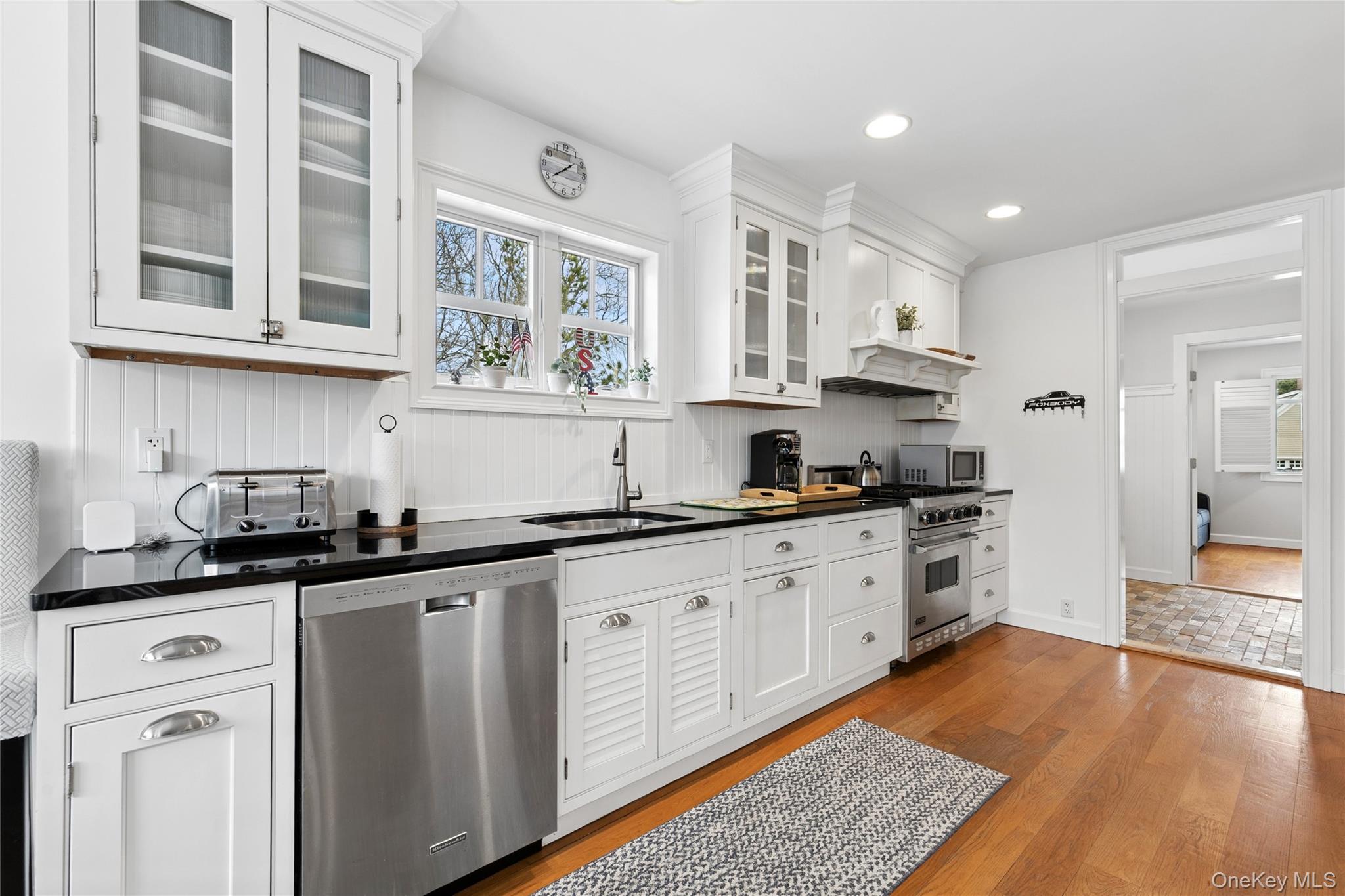 #10 photo, 10 Foxboro Road, সাফোক কাউন্টি East Quogue , NY 11946