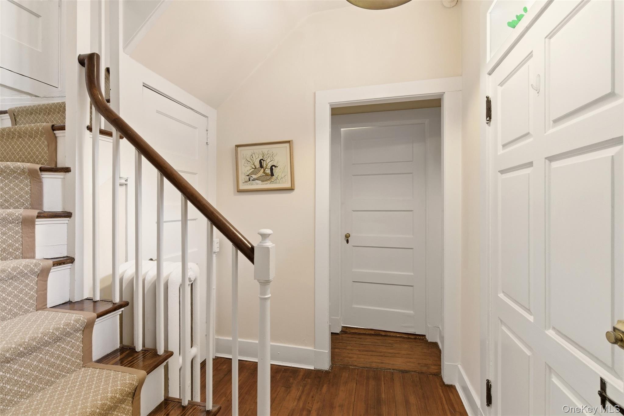 #20 photo, Glen Head, Glen Head , NY 11545