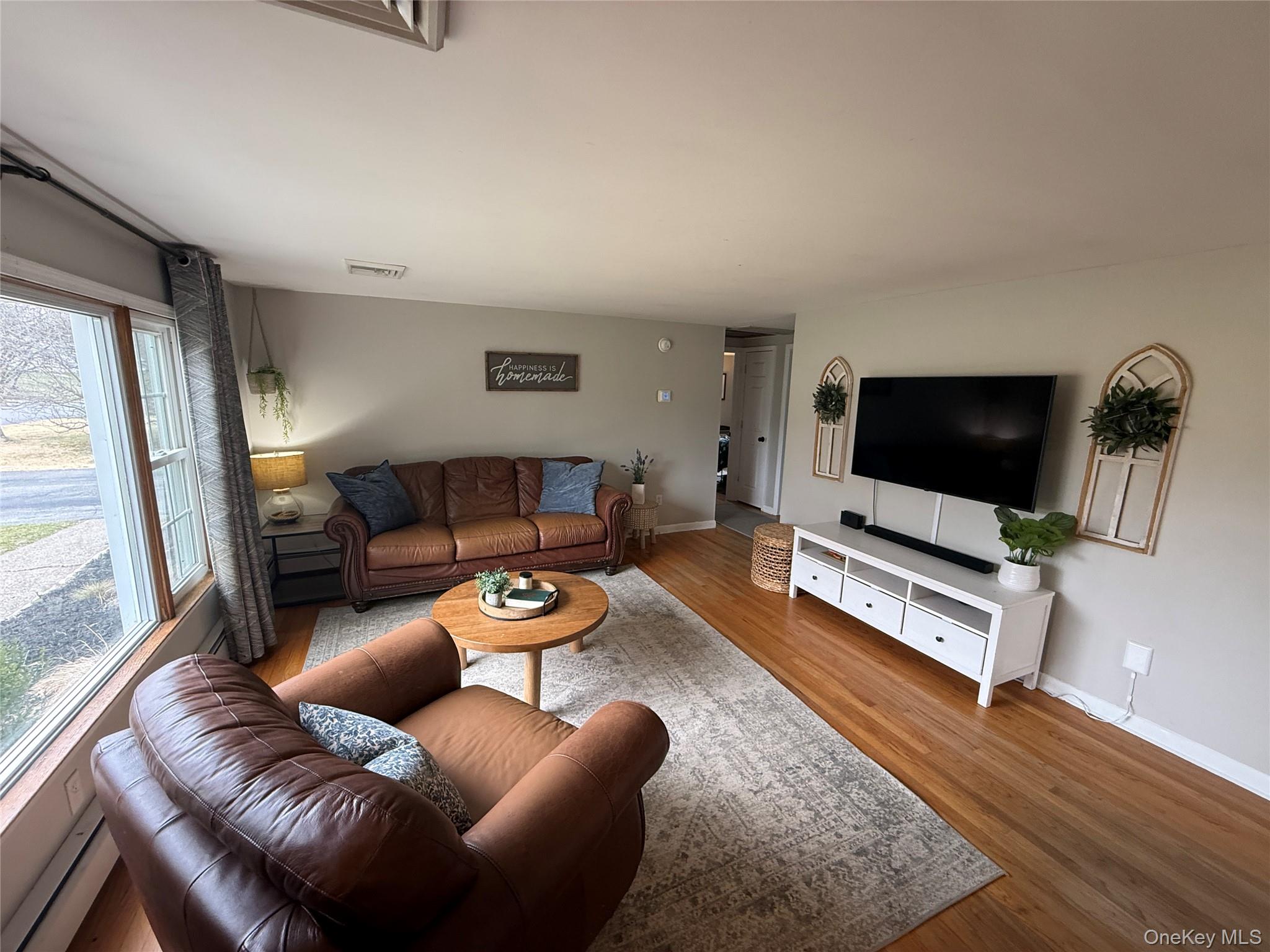 #16 photo, 43 Birchwood Drive, New Windsor , NY 12553