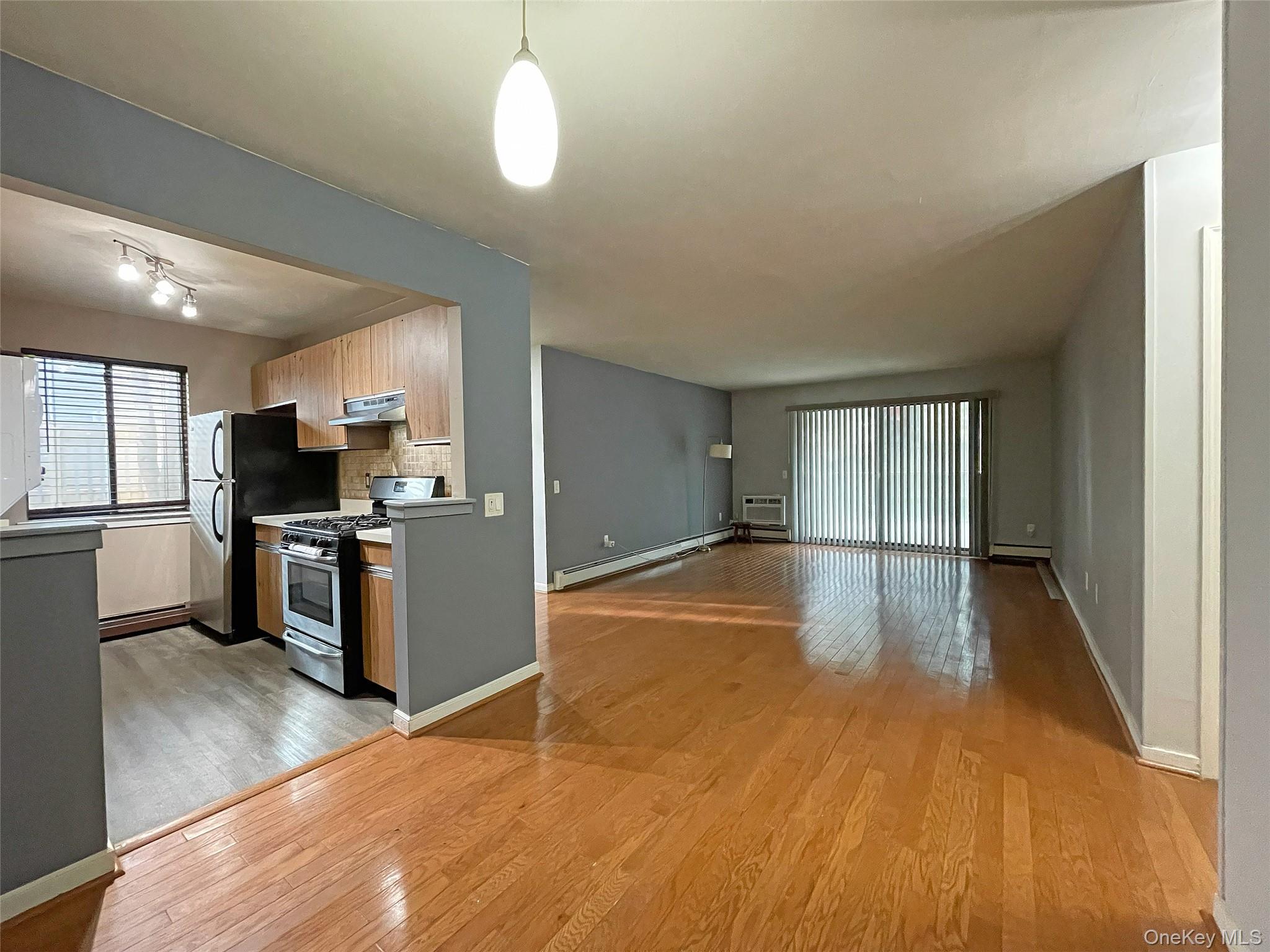 #4 photo, 26 Hillside Terrace, White Plains , NY 10601