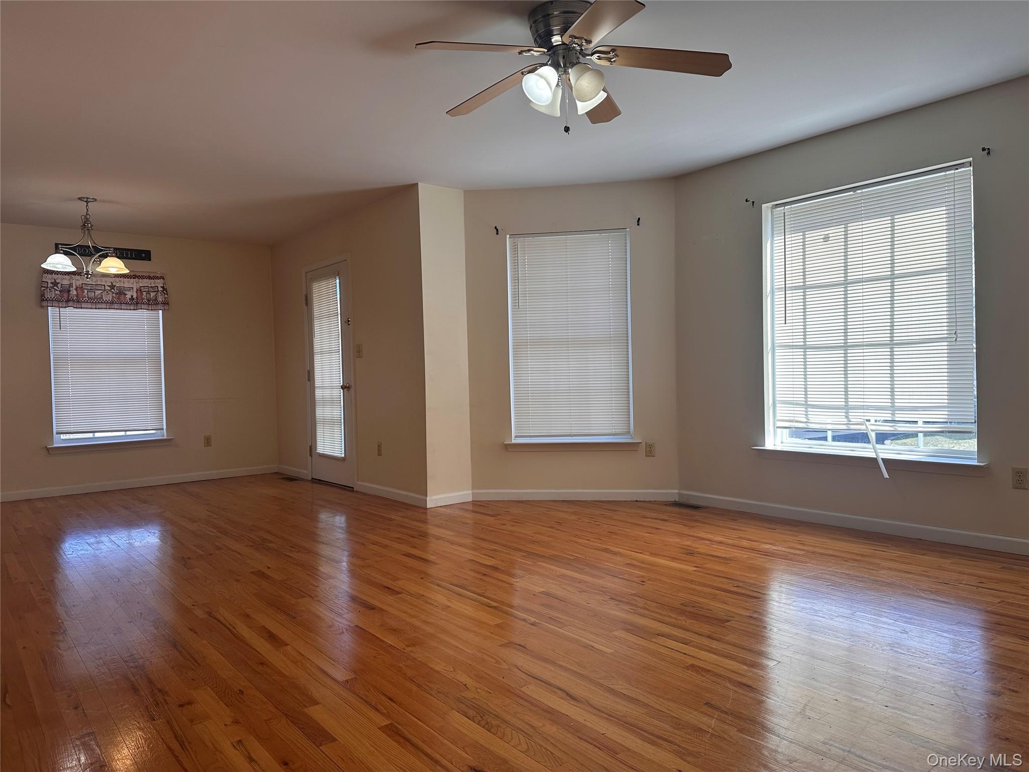 #4 photo, 105 N Montgomery Street, Walden , NY 12586