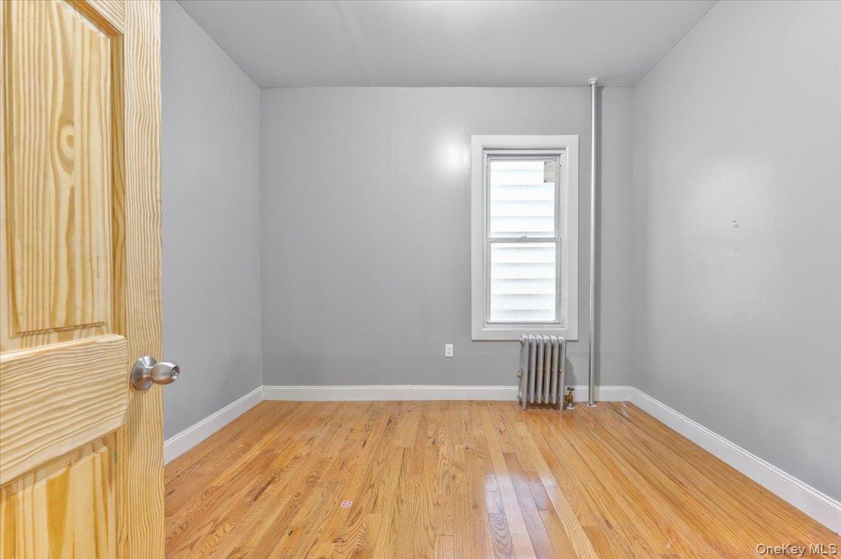 #17 photo, 1439 Zerega Avenue, Bronx , NY 10462