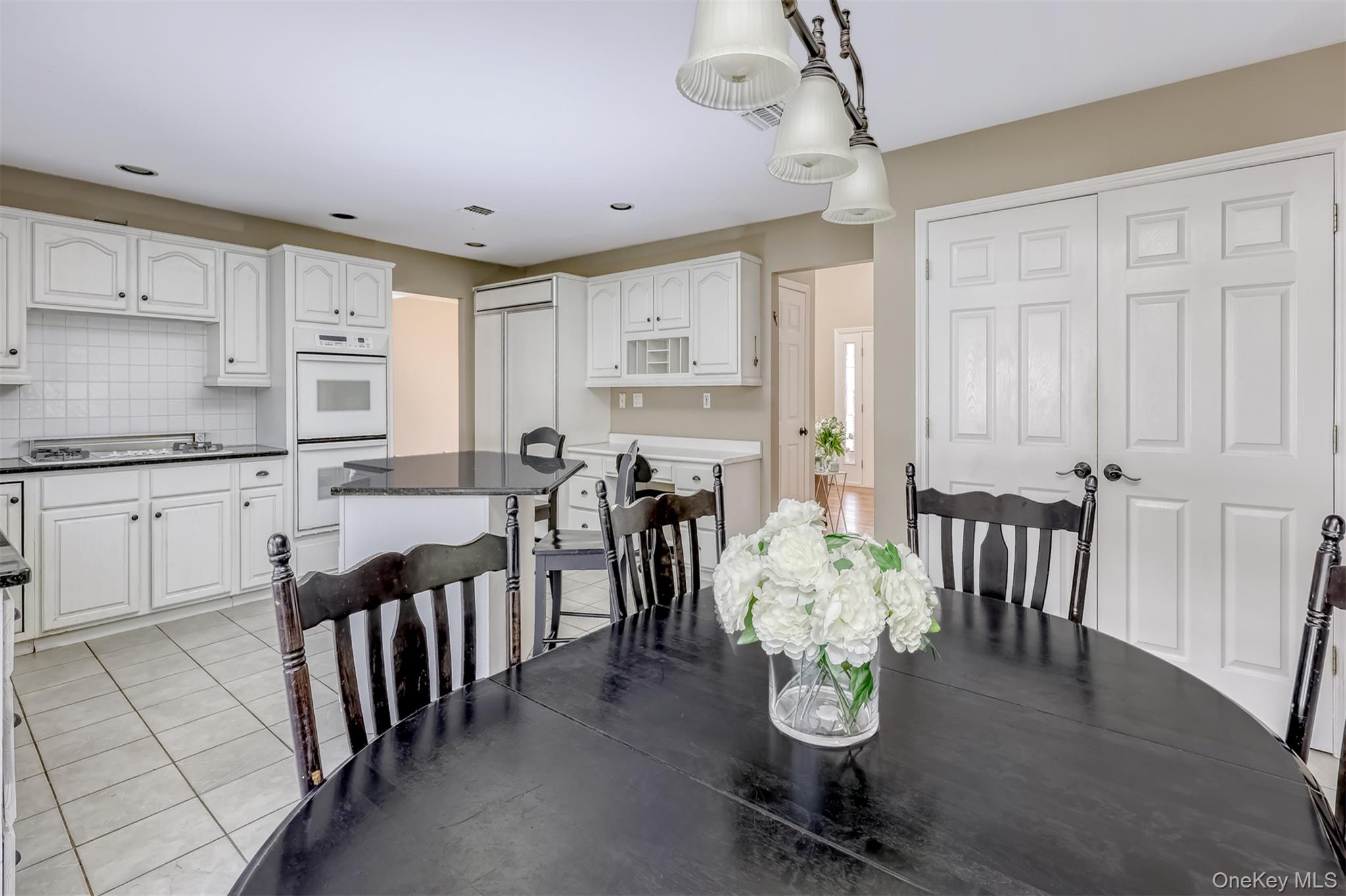 #6 photo, 11 Mills Road, Suffern , NY 10901