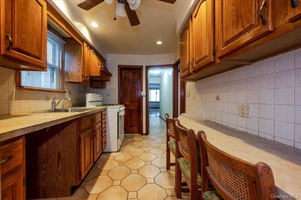 #5 photo, 1315 Edwards Avenue, ব্রঙ্কস Bronx , NY 10461