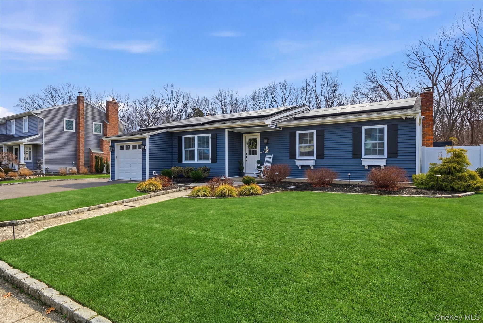 #2 photo, 28 Berkshire Road, Holbrook , NY 11741