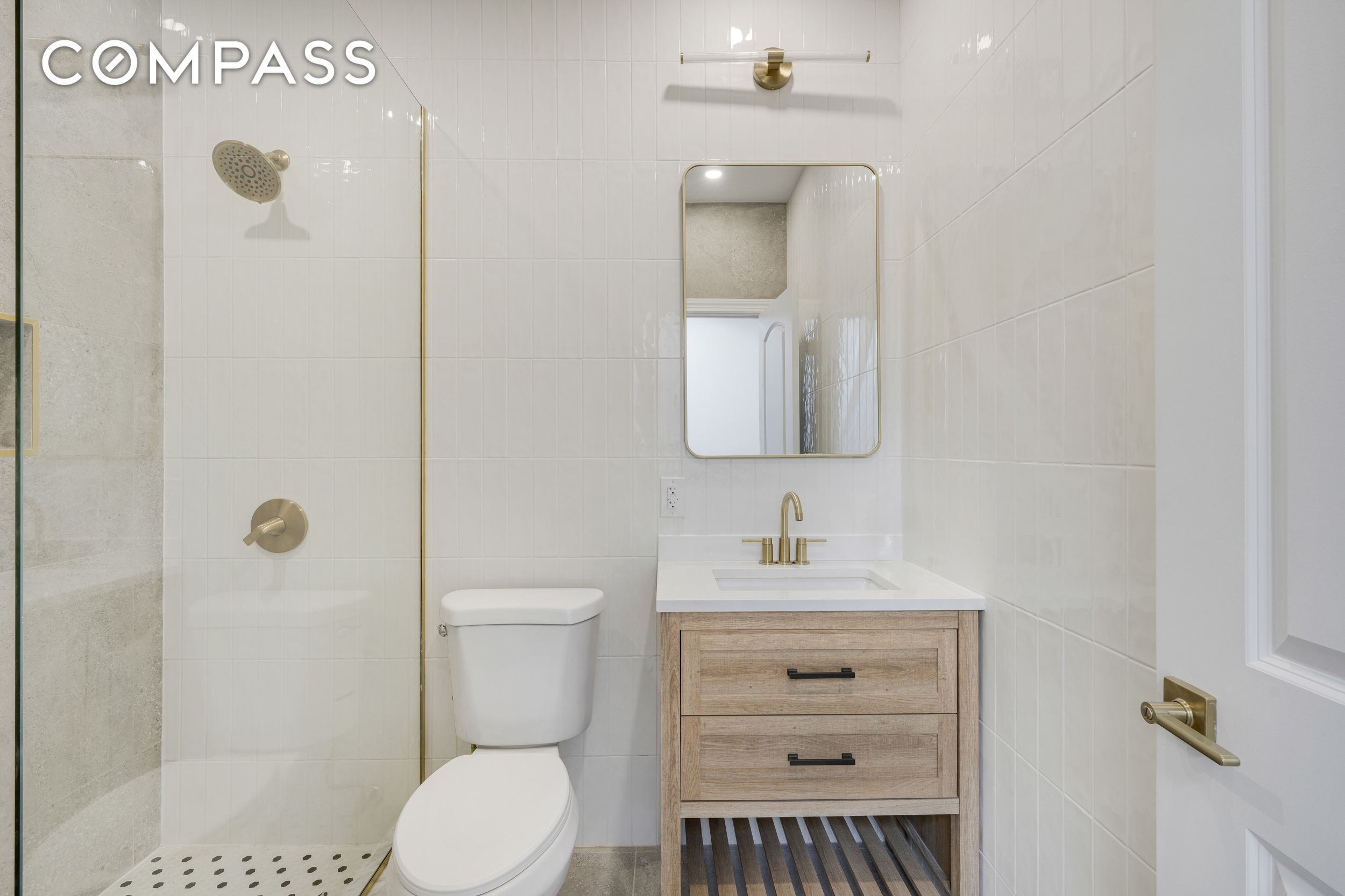 #10 photo, 593 Van Buren Street, ব্রুকলিন Bushwick , NY 11221