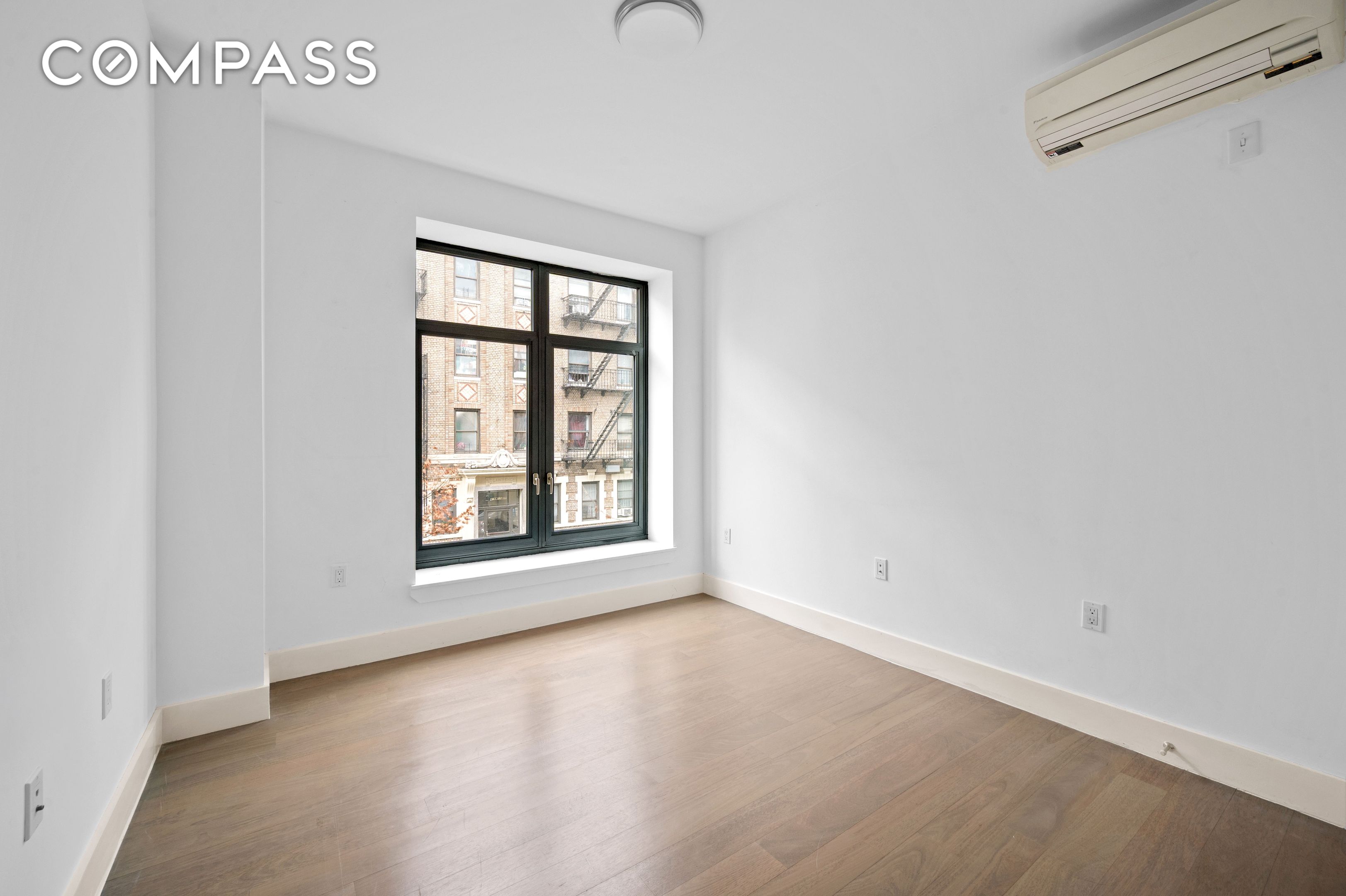 #13 photo, 17 Convent Avenue, マンハッタン Manhattanville , NY 10027