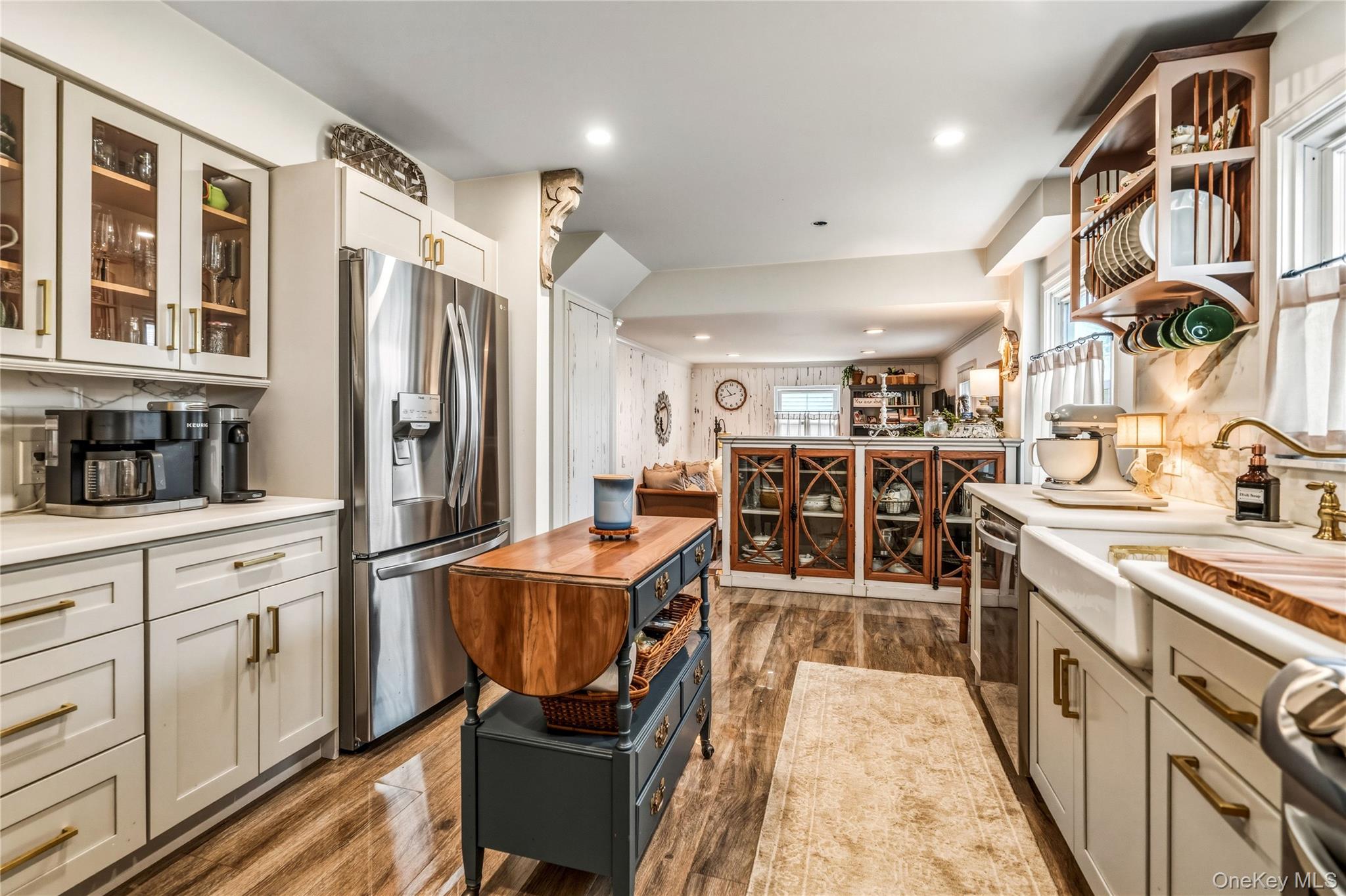 #20 photo, 31 Munson Court, সাফোক কাউন্টি Melville , NY 11747