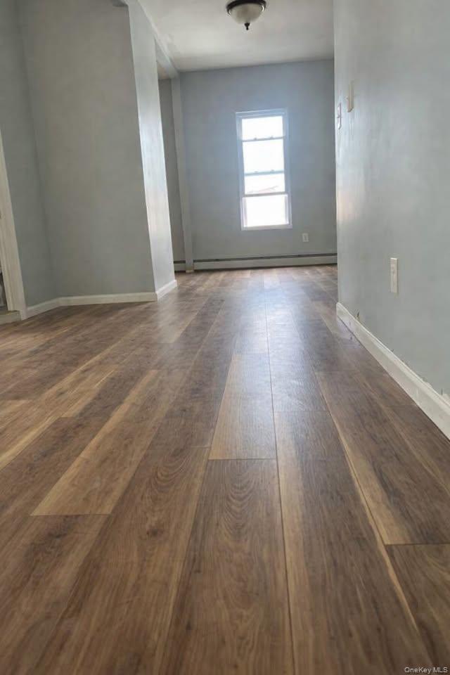 #3 photo, 10532 130th Street, কুইন্‌স Richmond Hill S. , NY 11419