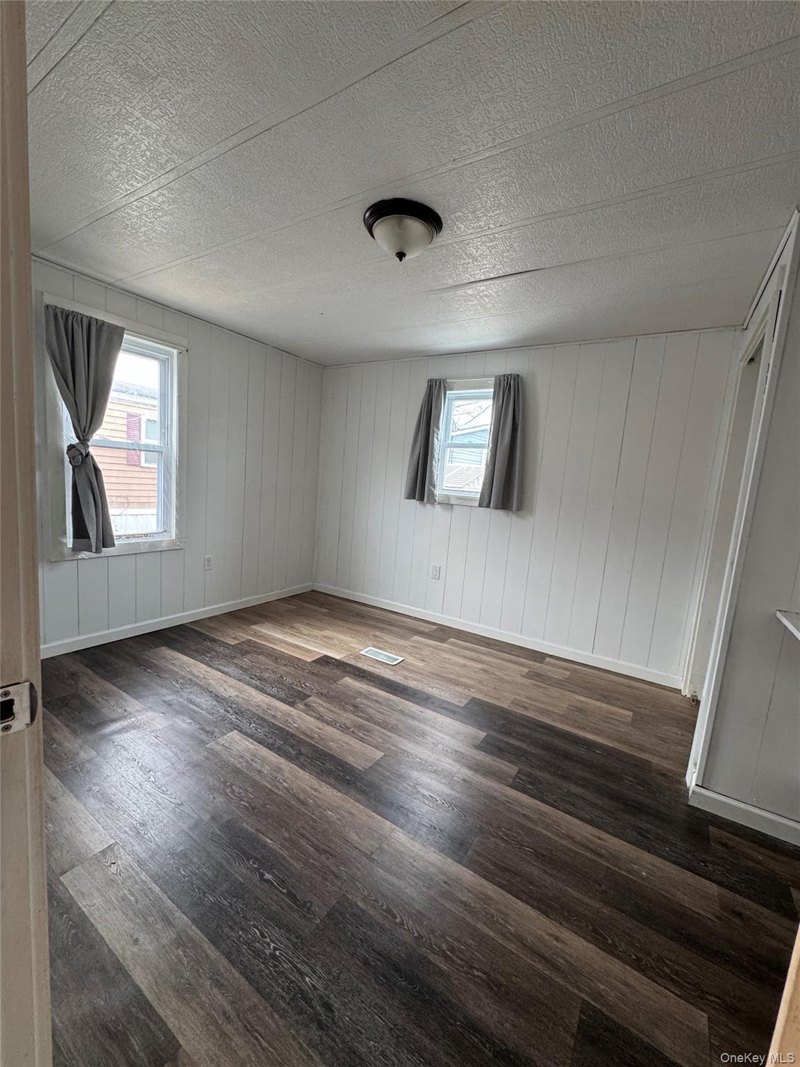 #5 photo, 621 SHEAFE Road, Poughkeepsie , NY 12601