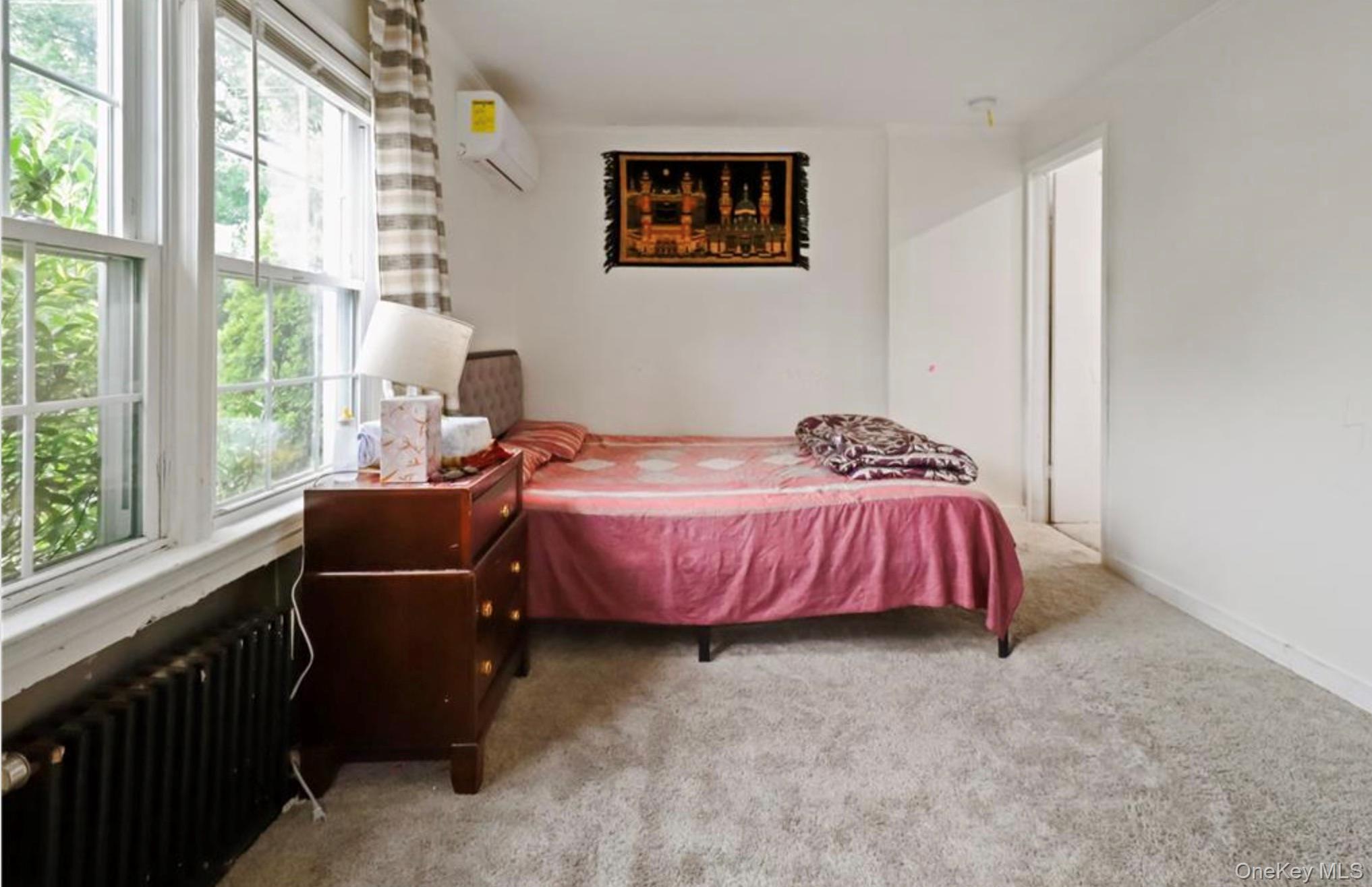 #7 photo, 32 Cumberland Place, नासाउ काउंटी Valley Stream , NY 11580