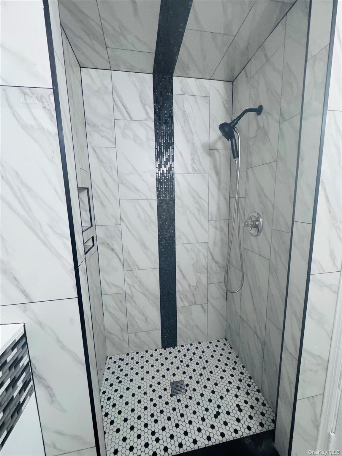 #3 photo, 87 Ellis Avenue, Newburgh , NY 12550