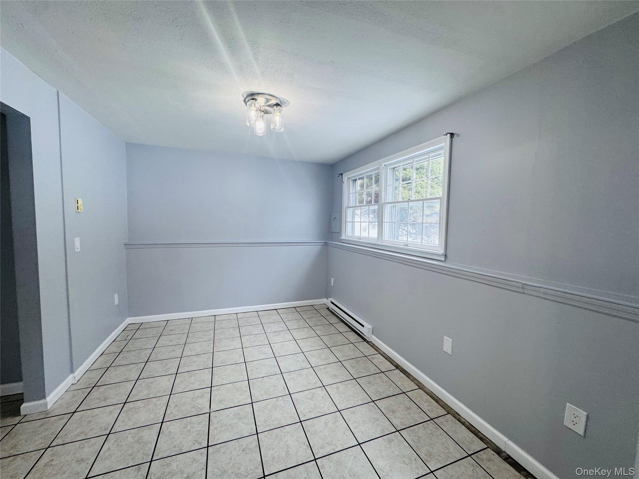 #4 photo, 87 Ellis Avenue, Newburgh , NY 12550