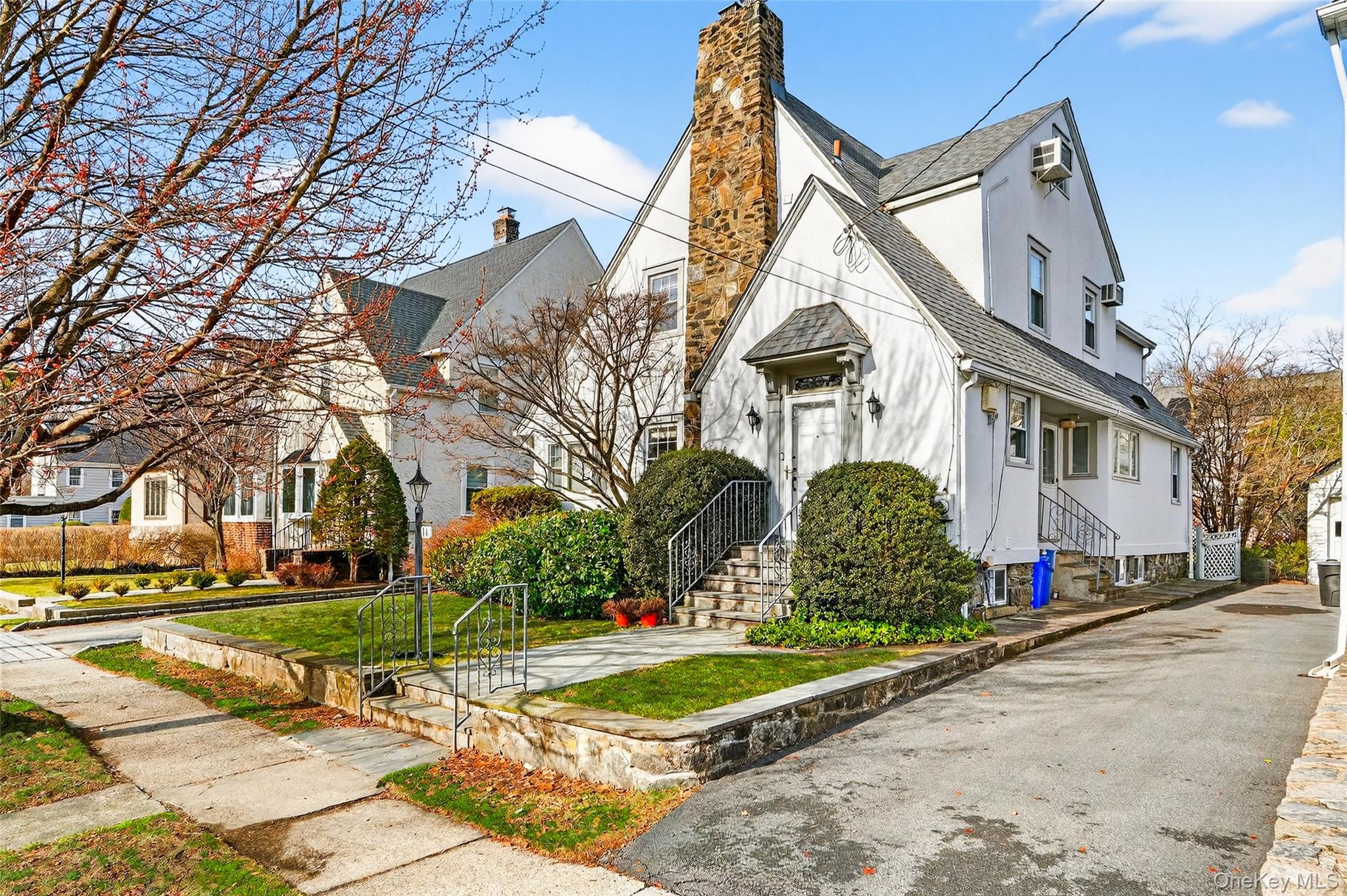 #2 photo, 14 Columbia Place, Mount Vernon , NY 10552