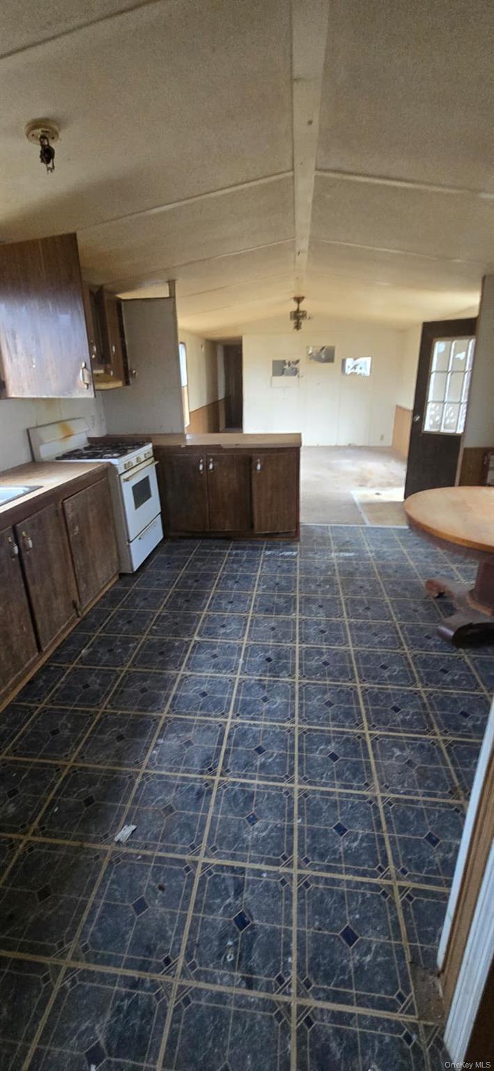 #7 photo, Cherry, Liberty , NY 12754