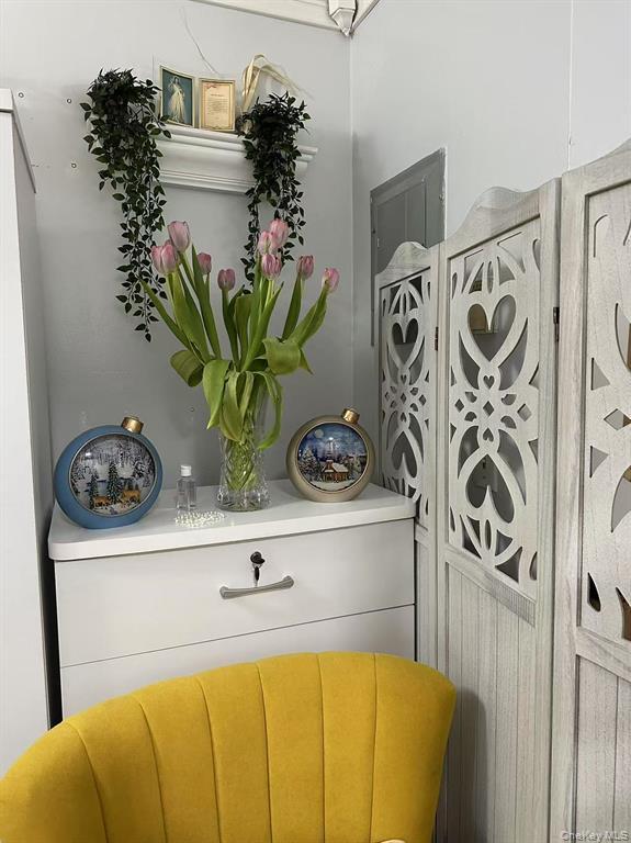 #10 photo, 4021 69th Street, কুইন্‌স Woodside , NY 11377