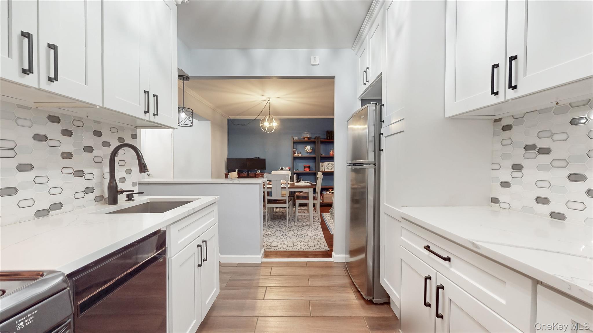 #10 photo, 67-38 108th Street, Forest Hills , NY 11375