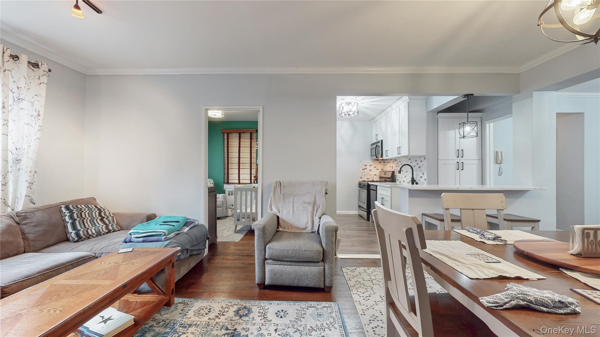 #5 photo, 67-38 108th Street, Forest Hills , NY 11375