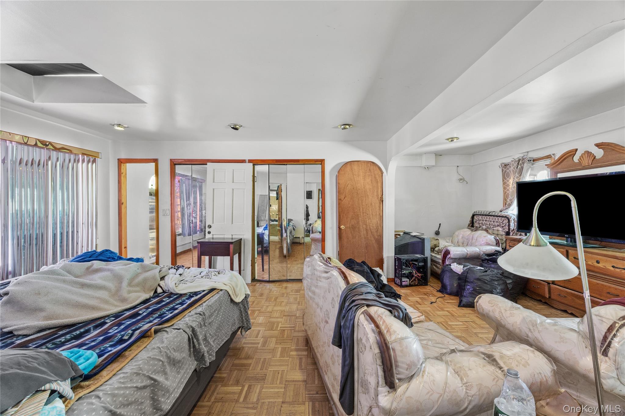 #17 photo, 358 Litchfield Avenue, নাসাউ কাউন্টি Elmont , NY 11003